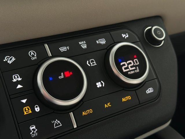 LAND ROVER Defender 110 3.0D I6 200 CV AWD Auto SE