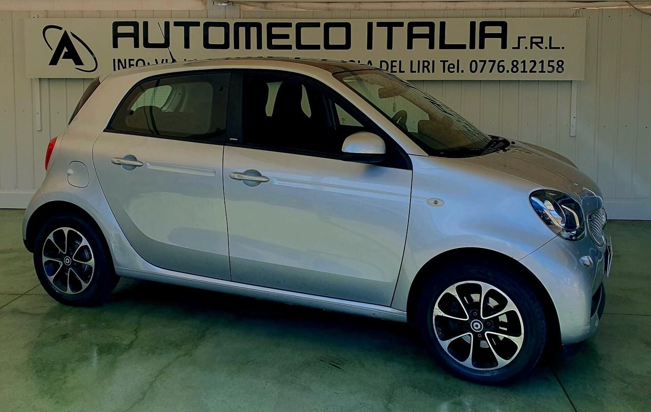 Smart ForFour 70 1.0 BENZ. - 2017 - KM. 137.000