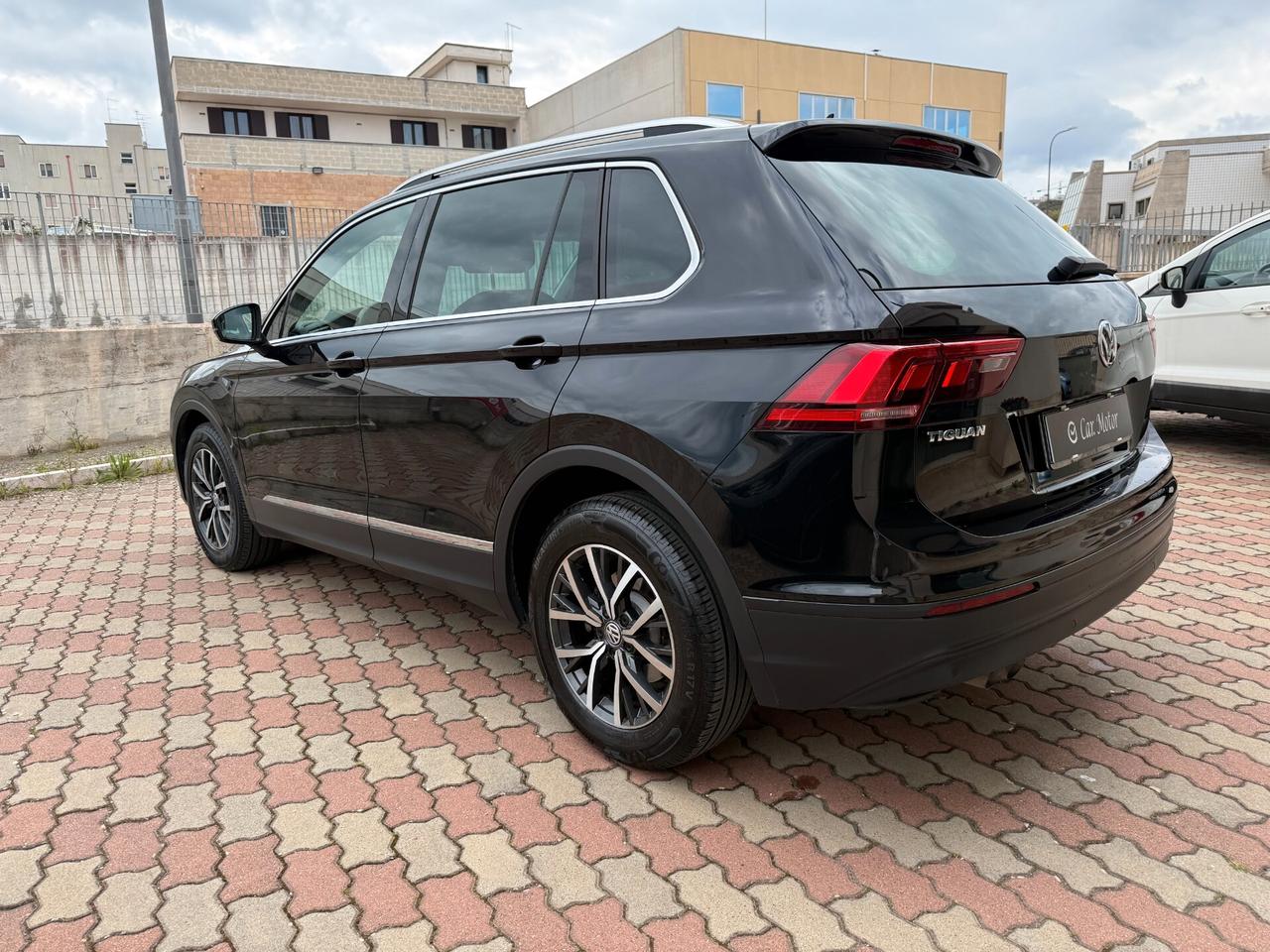 Volkswagen Tiguan 1.6 TDI SCR Business BlueMotion Technology