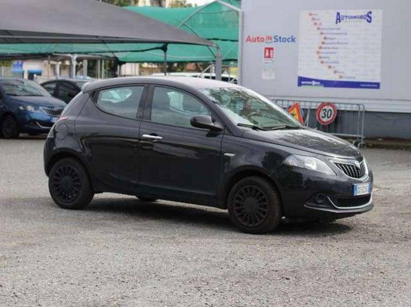 Lancia Ypsilon 1.0 firefly hybrid Silver s*PROMO OUTLET*