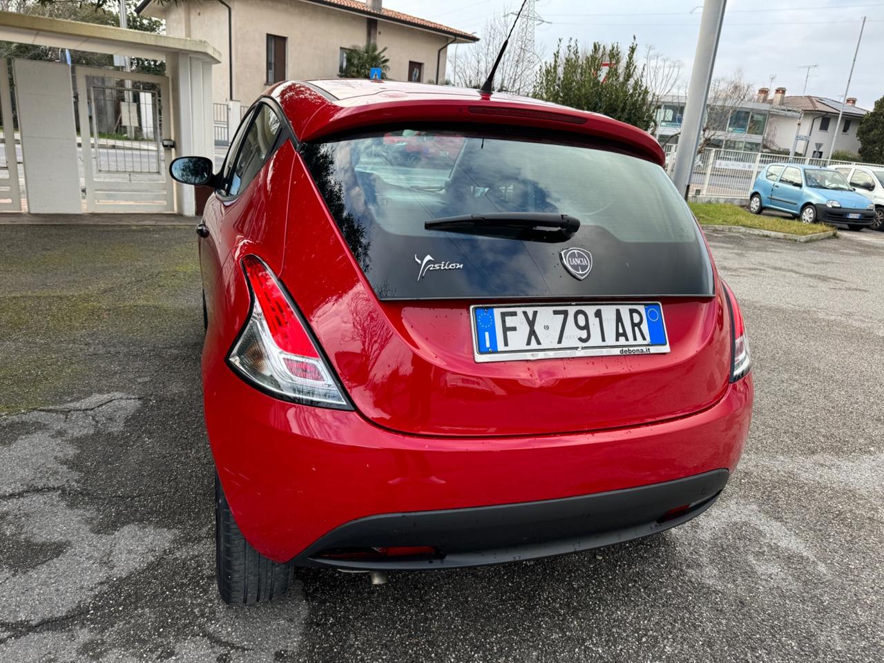 Lancia Ypsilon 1.2 69 CV 5 porte S&S Elefantino Blu