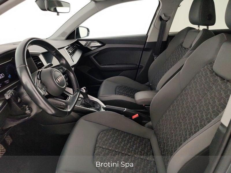 Audi A1 Sportback 30 TSI S Tronic Allstreet Identity Coontrast