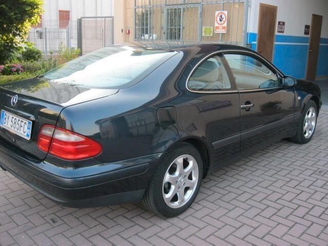 Mercedes-benz CLK Mercedes 2.0 kompressor