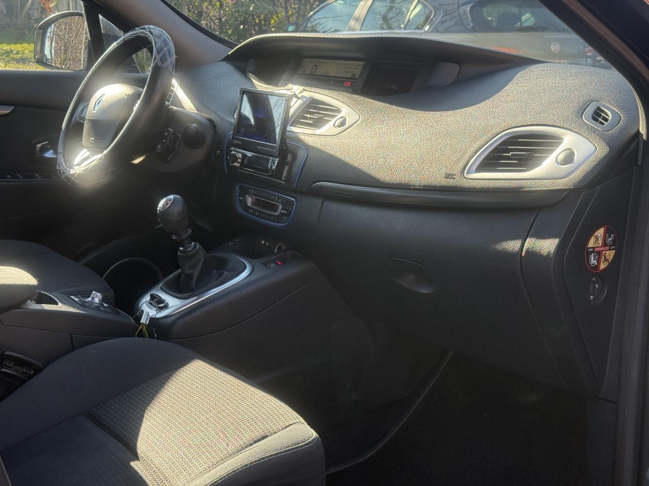 Renault Scenic Scénic 1.9 dCi 130CV Luxe 7 Posti