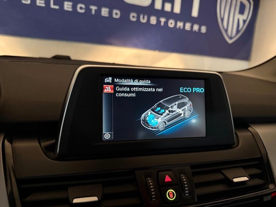 Bmw 218 D Active Tourer Advantage