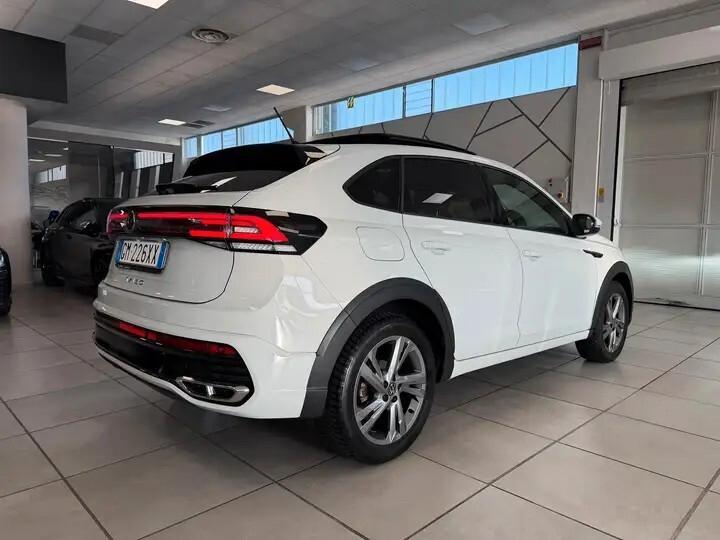 Volkswagen Taigo 1.0 TSI 110 CV R-Line