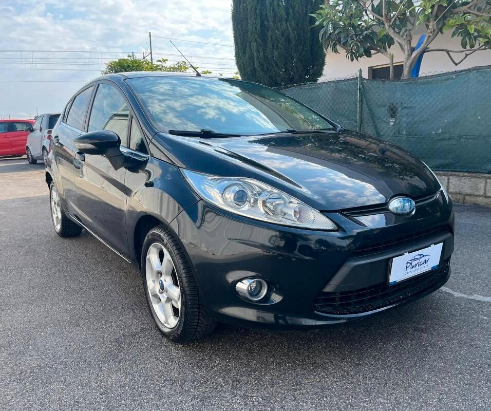 Ford Fiesta 1.4 tdci + 5p
