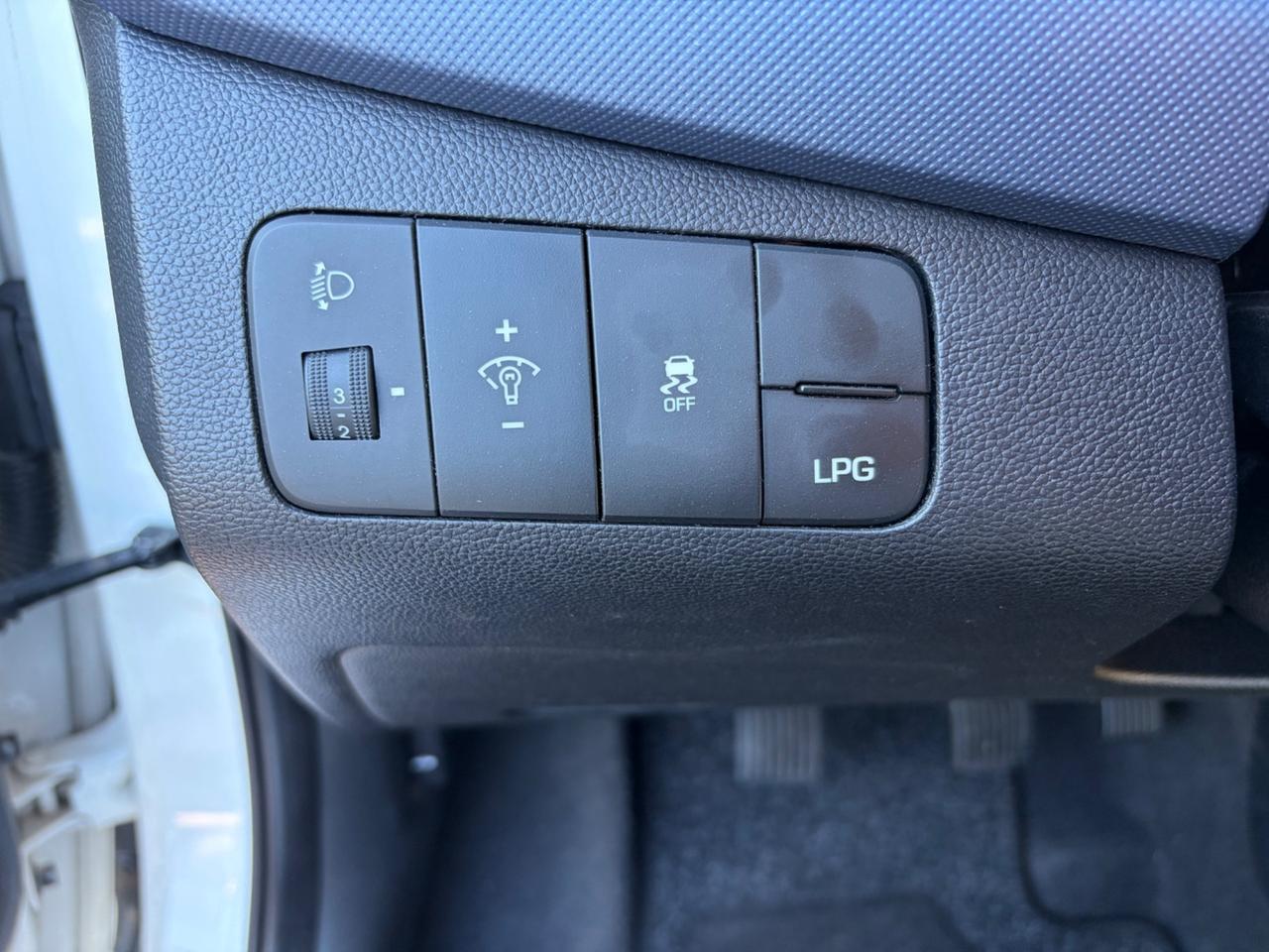 Hyundai i10 1.0 LPGI (benzina e GPL)