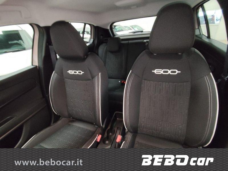 FIAT 600 Hybrid DCT MHEV