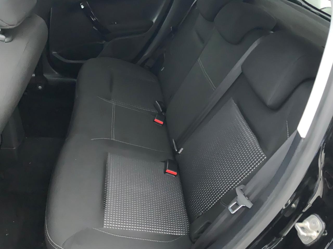 Peugeot 208 PureTech 82 5p. GPL Allure