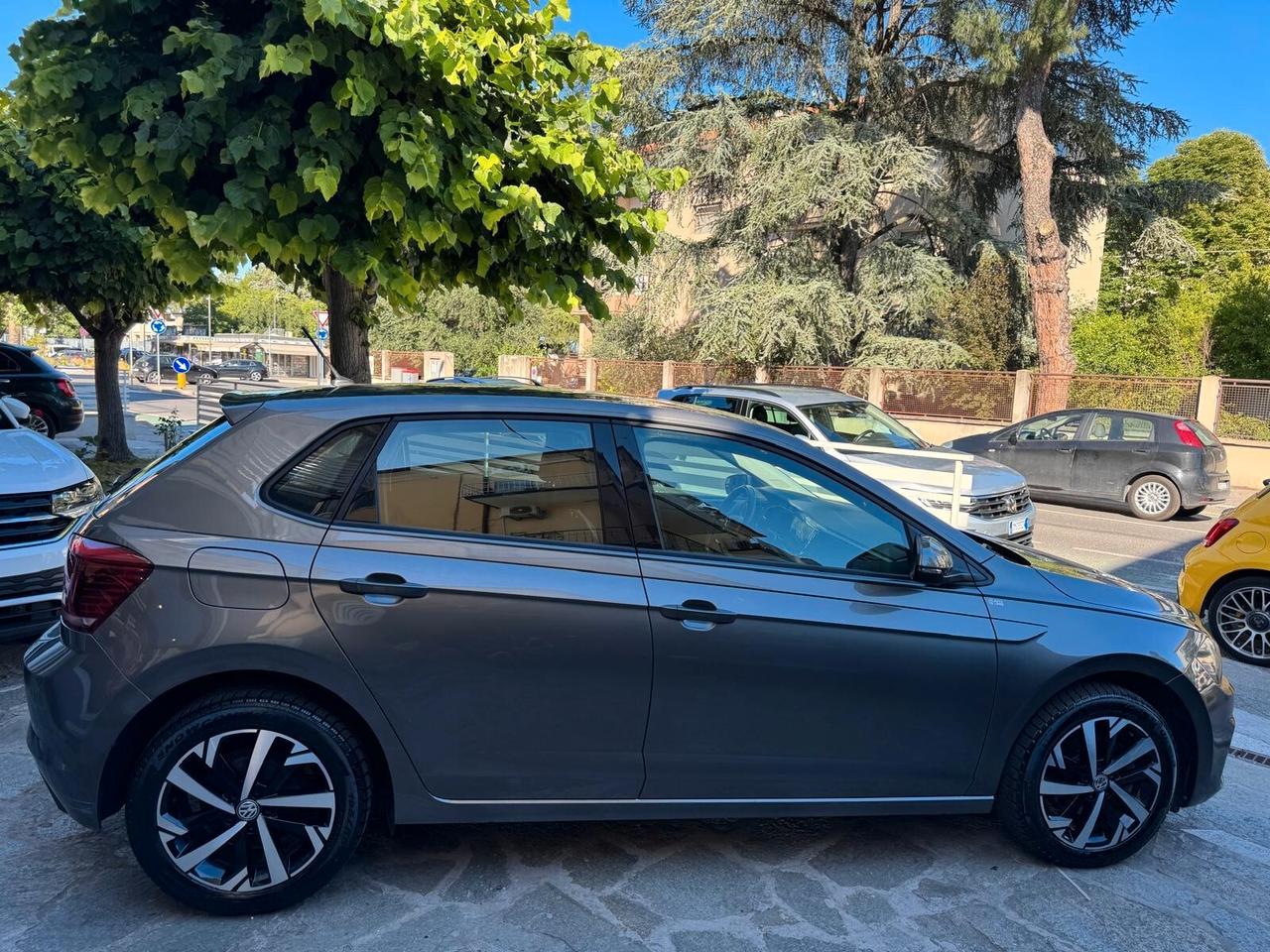 VW POLO 1.6 TDI 95cv 5p HIGHLINE BLUEM TECH