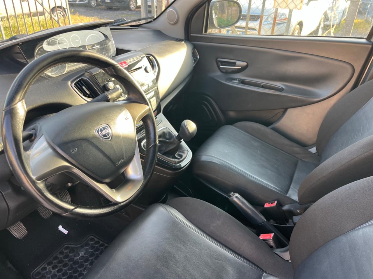 Lancia Ypsilon 1.3 MJT 16V 95 CV 5 porte S&S Platinum