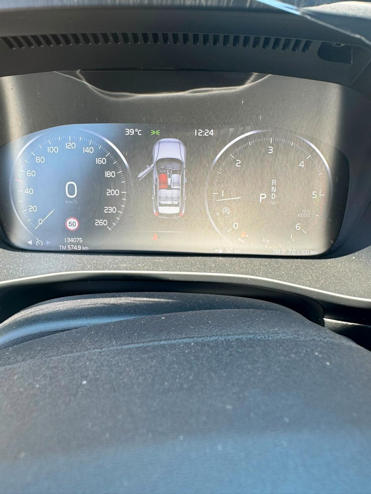 Volvo XC40 D3 Geartronic R-design N1