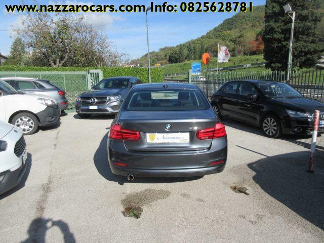 BMW 318 d Business Advantage aut. NAVIGATORE/FARI LED