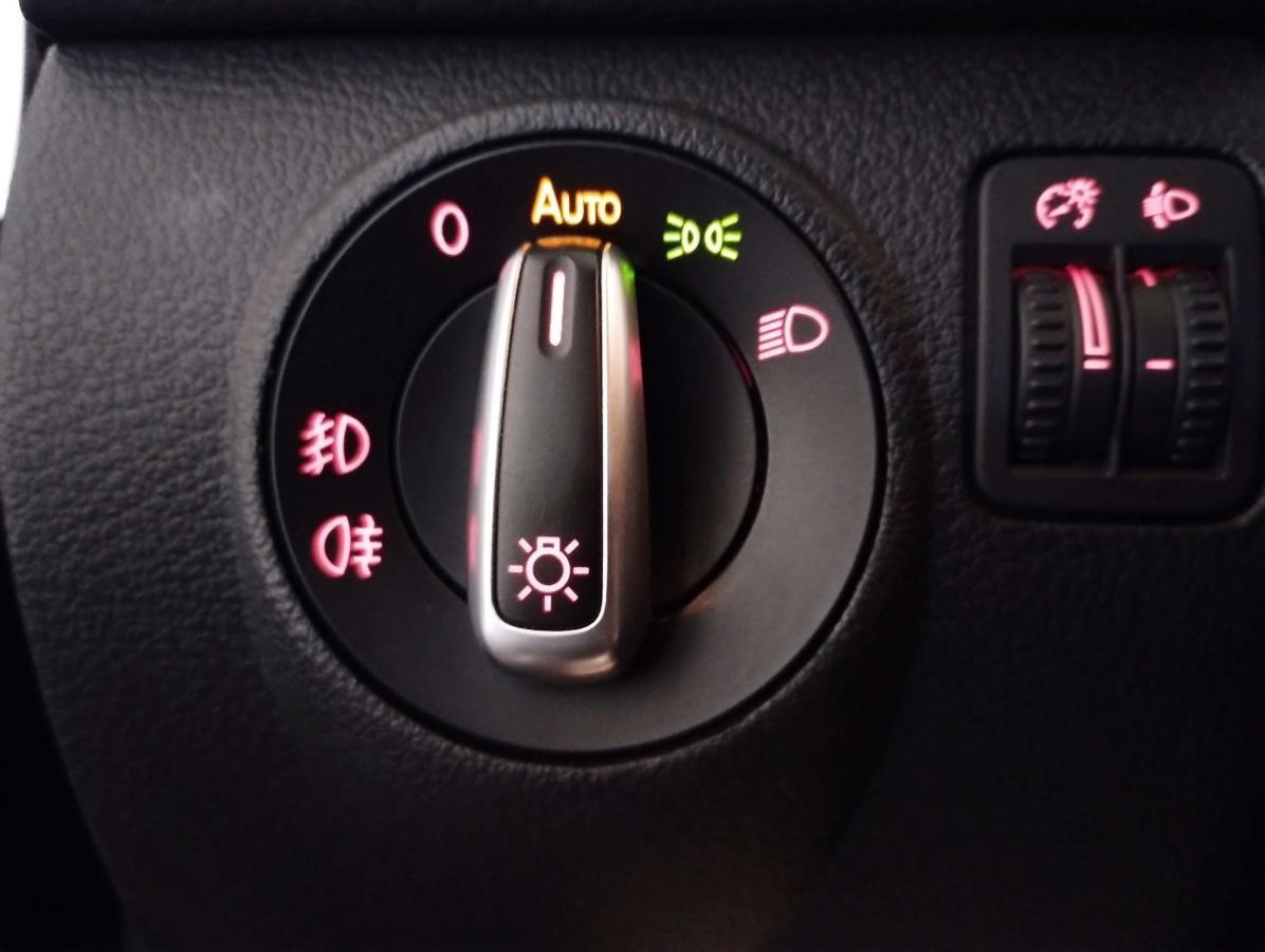 VOLKSWAGEN Tiguan 2.0 TDI 140 CV 4motion DSG Sport & Style - GANCIO TRAINO