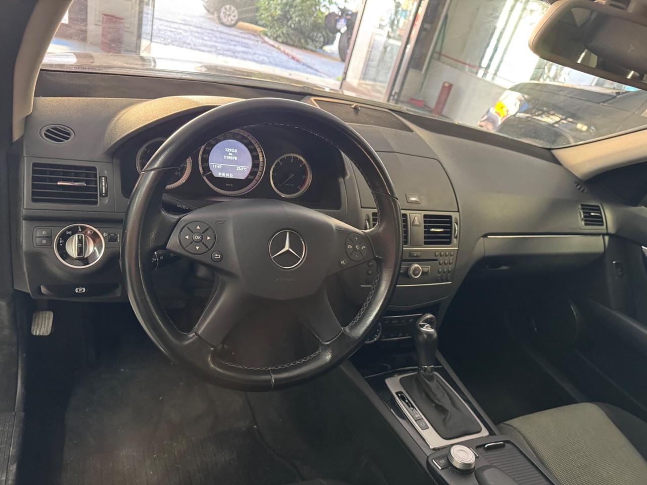 Mercedes-benz C 220 CDI BlueEFFICIENCY Executive