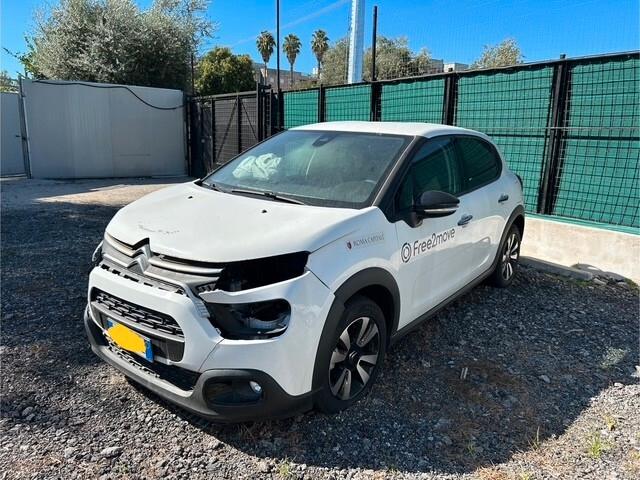 Citroen C3 2024 Max incidentata sinistrata