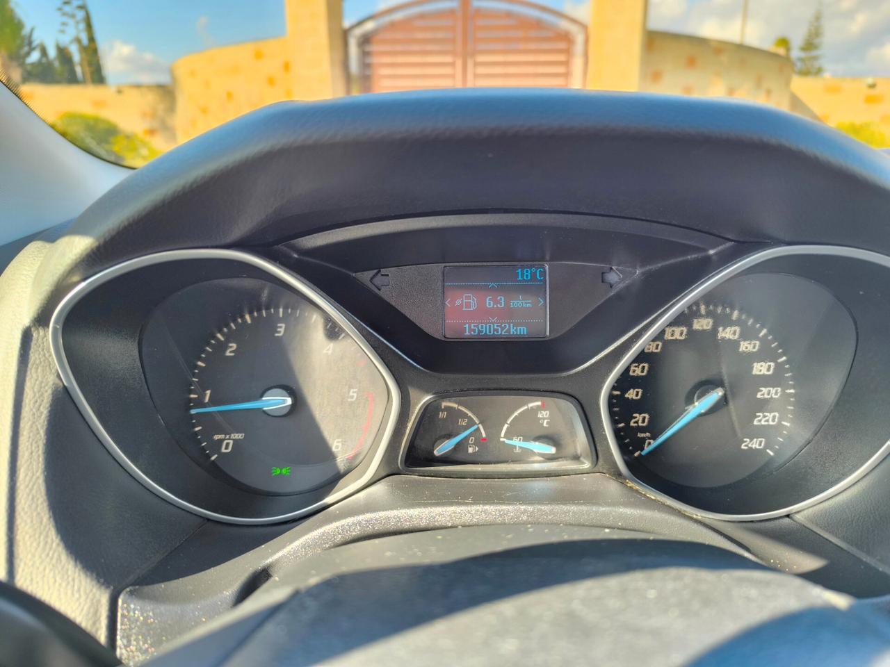 Ford Focus 1.6 TDCi 115 CV Titanium perfetta