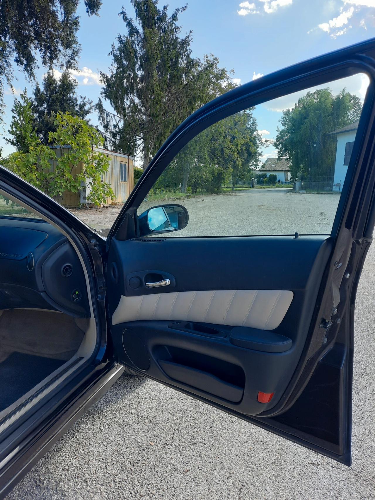 Alfa Romeo 166 2500 v6 24 valvole