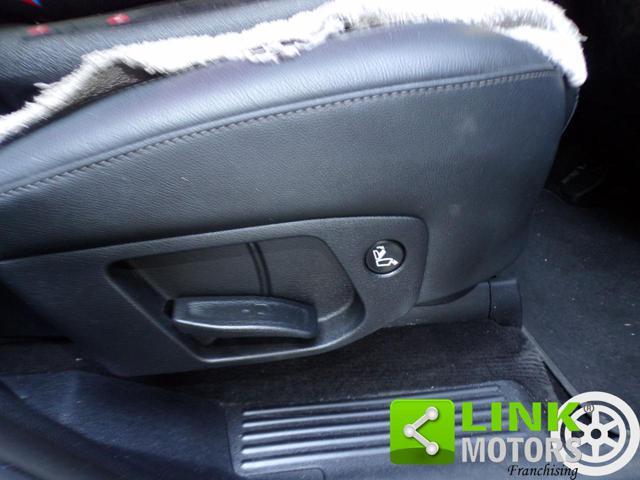 HYUNDAI Santa Fe 2.2 CRDi 4WD A/T 7 posti Xprime con Garanzia