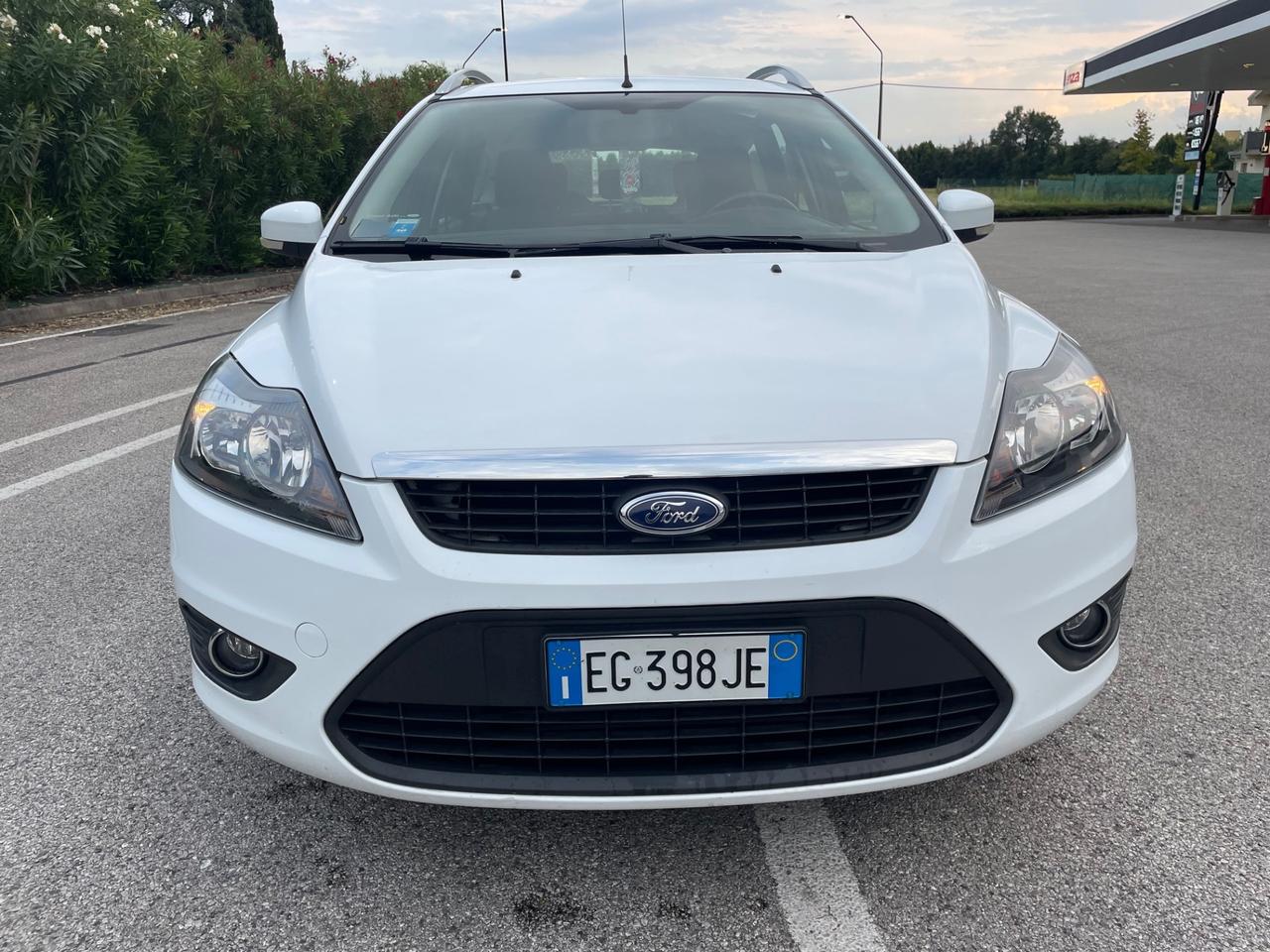 Ford Focus 1.6 TDCi titanum anno 2011 pronta uso