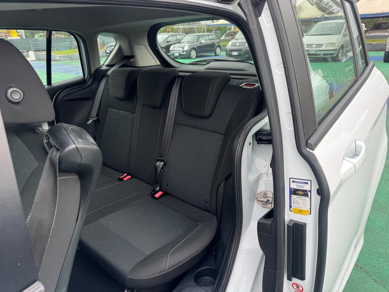 Ford B-Max 1.6 TDCi 95 CV Business