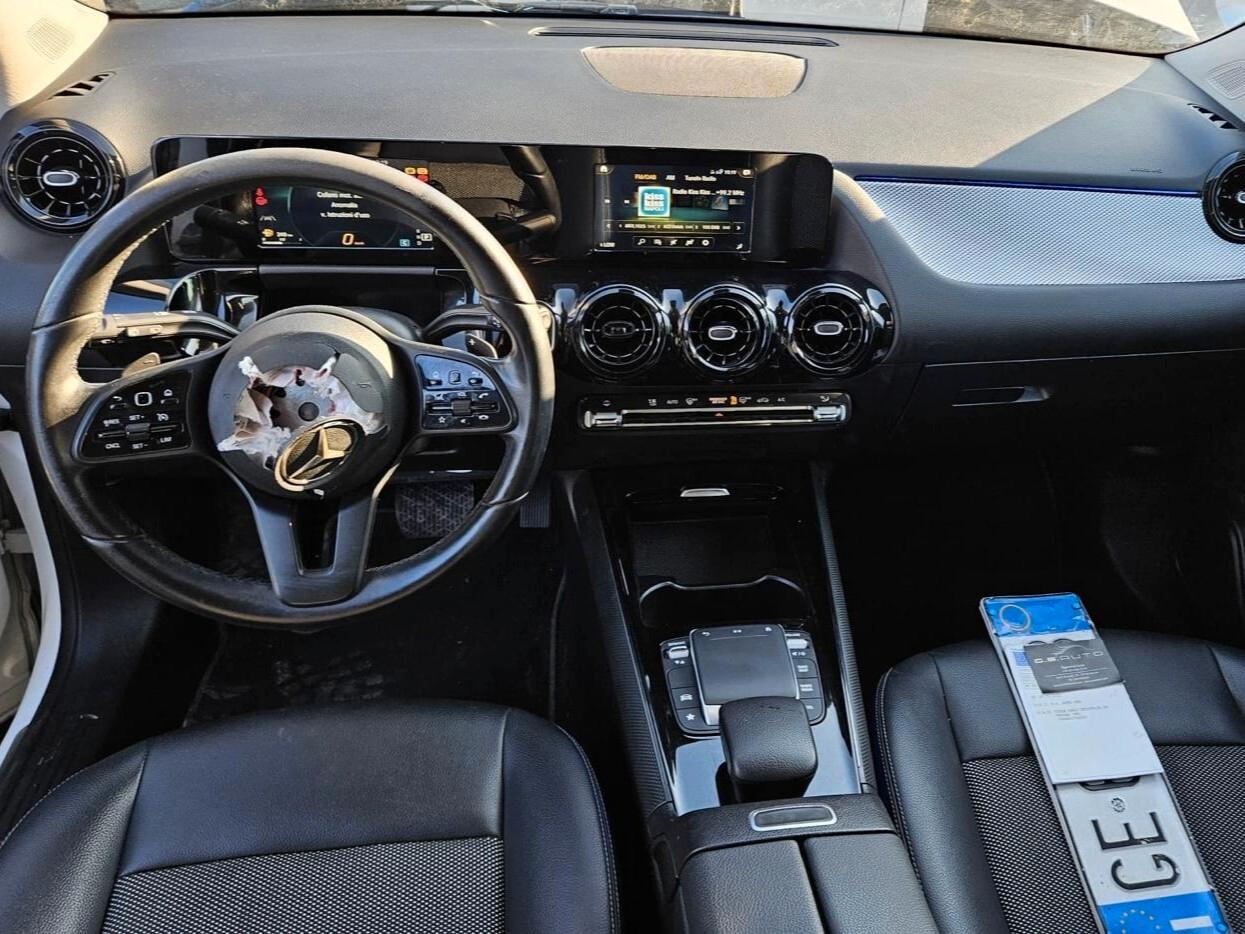 Mercedes-Benz GLA 180 d Business auto