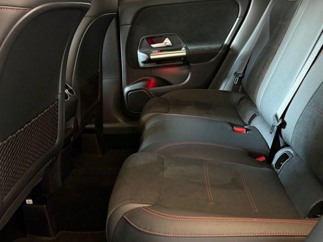 MERCEDES-BENZ GLA 200 d Automatic 4Matic AMG Line Premium
