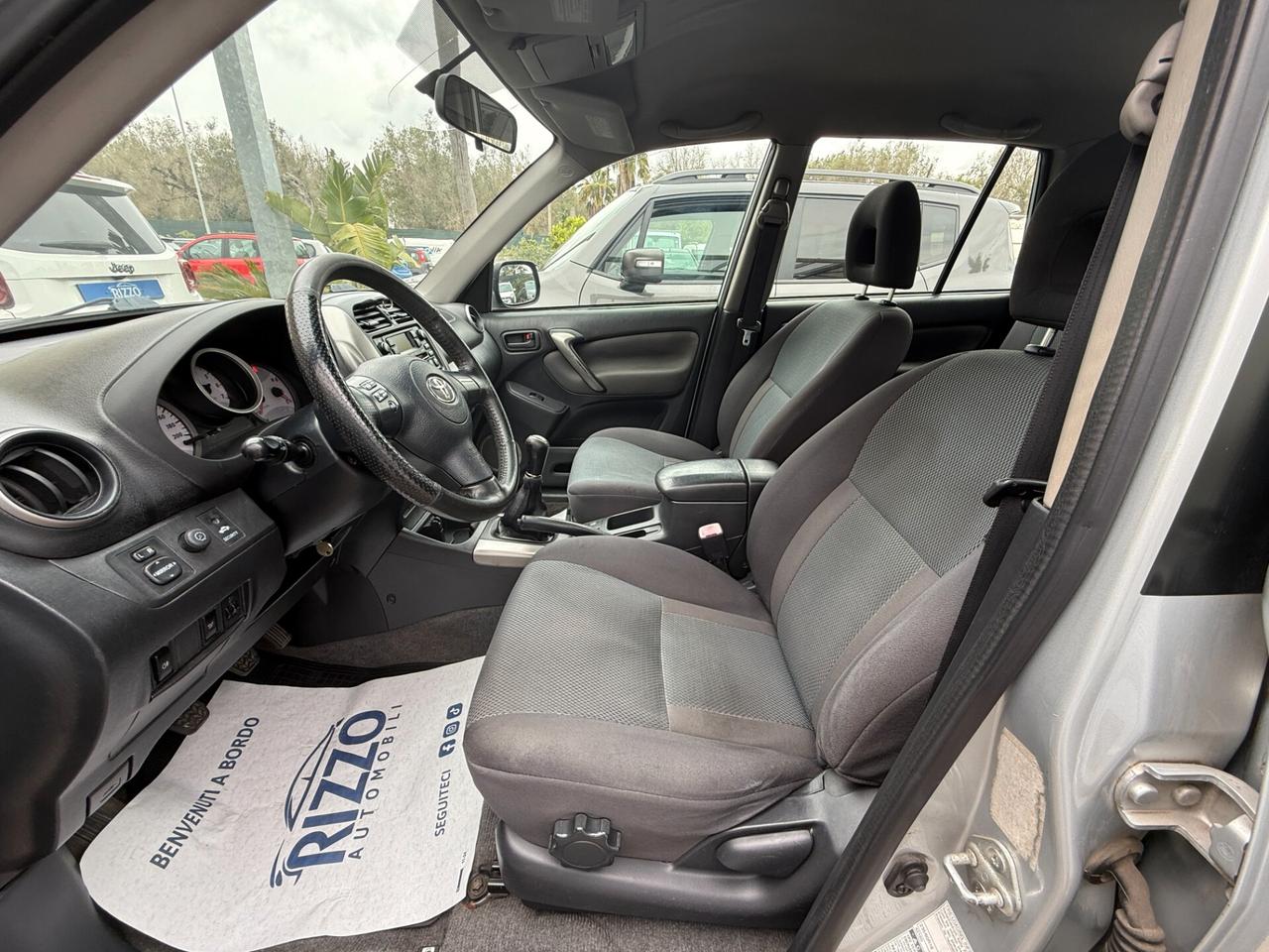 Toyota RAV 4 RAV4 2.0 Tdi D-4D cat 5 porte 4X4