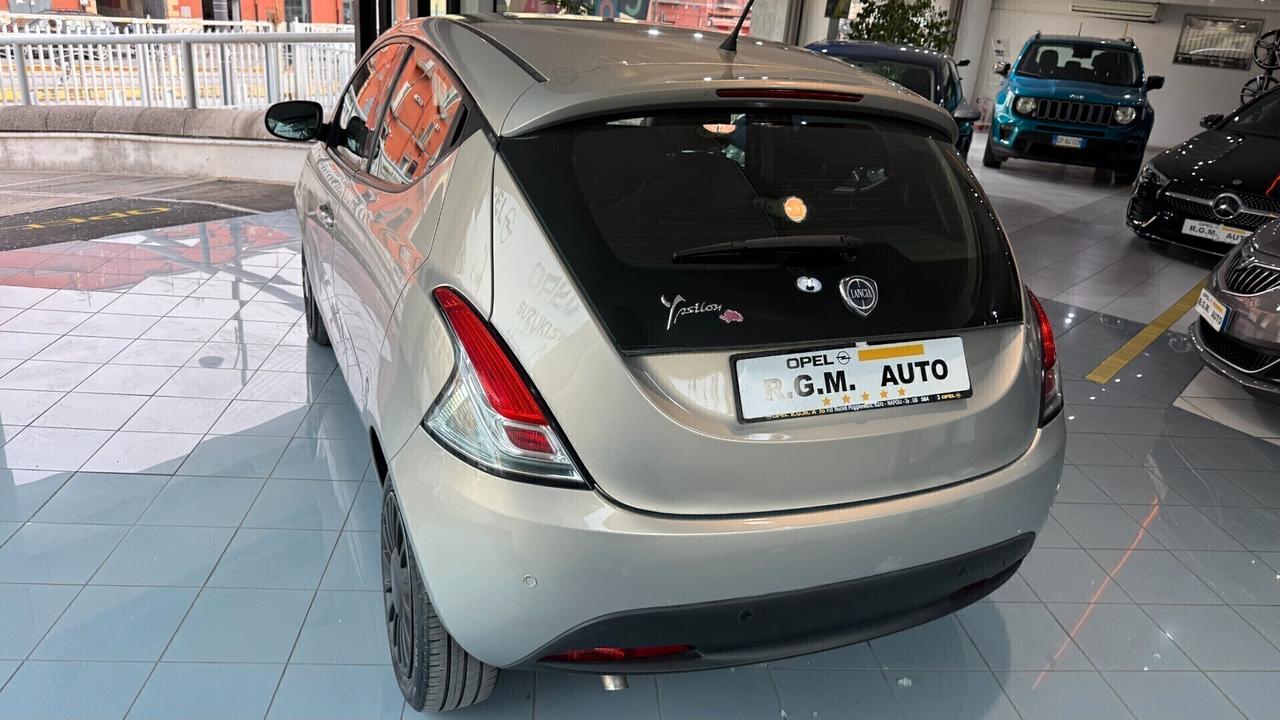 Lancia Ypsilon 1.3 MJT 16V 95 CV 5 porte S&S Gold