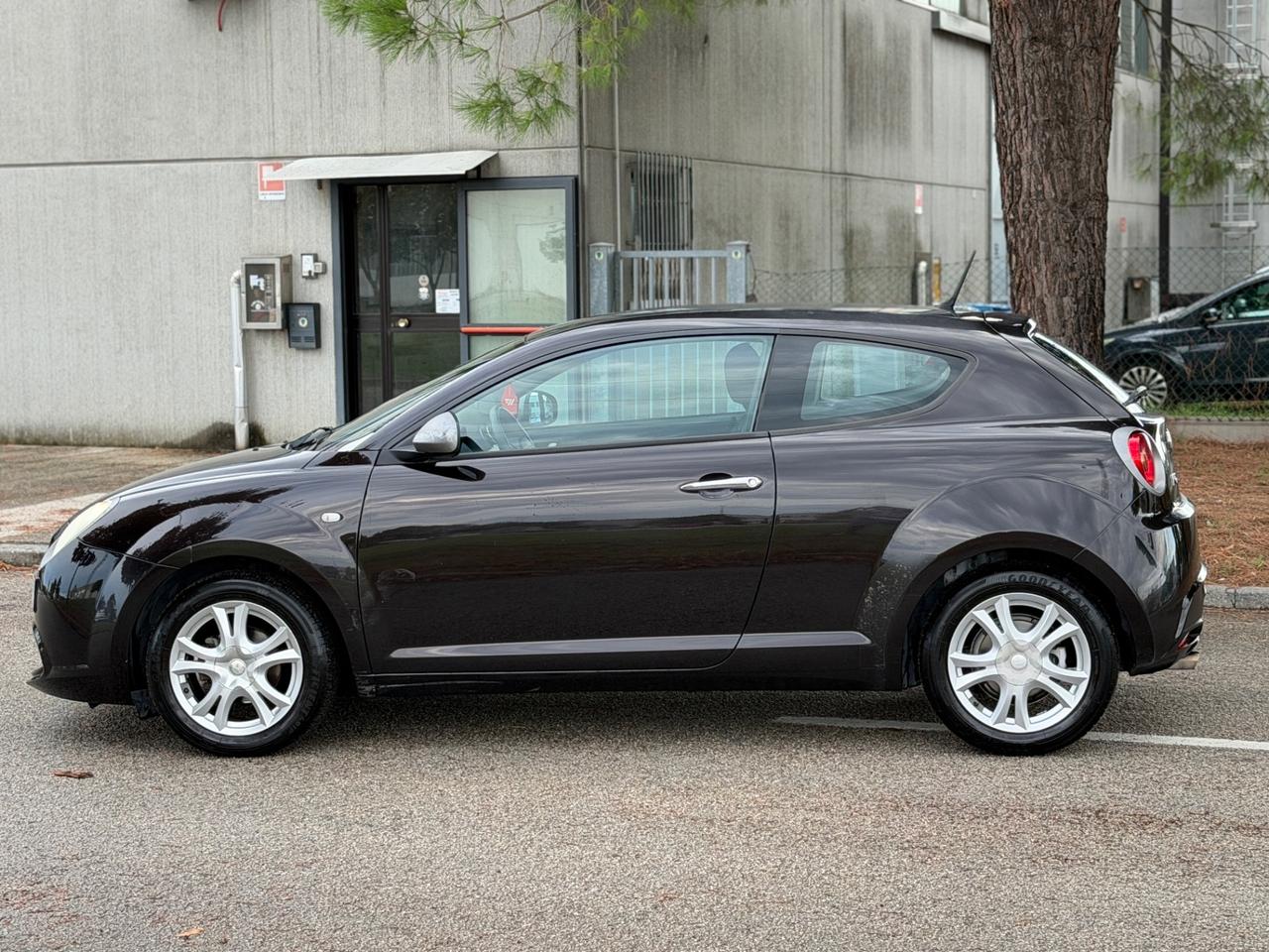 Alfa Romeo MiTo 1.4 78 CV 8V S&S Distinctive Sport Pack