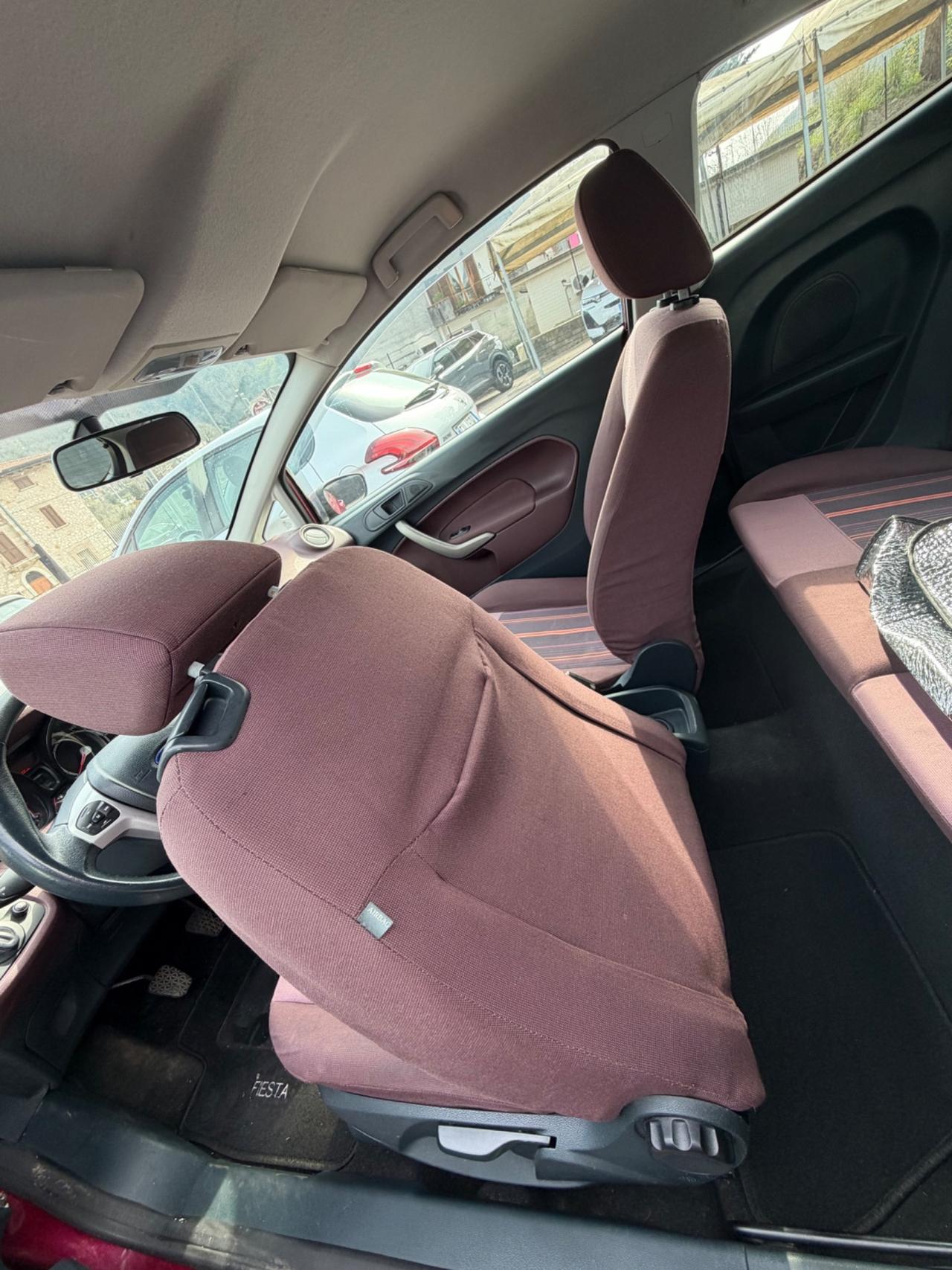 Ford Fiesta 1.2 82CV 3 porte Titanium