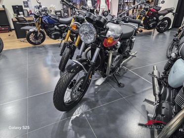 TRIUMPH Bonneville Bobber T100 (MY21)