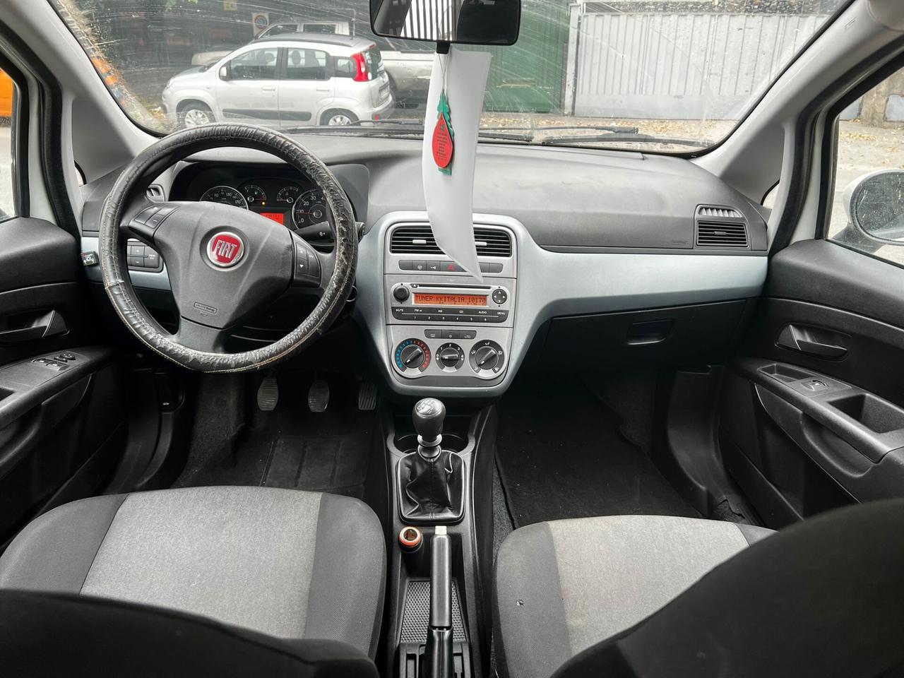 Fiat Punto 1.2 8V 5 porte Virgin Radio