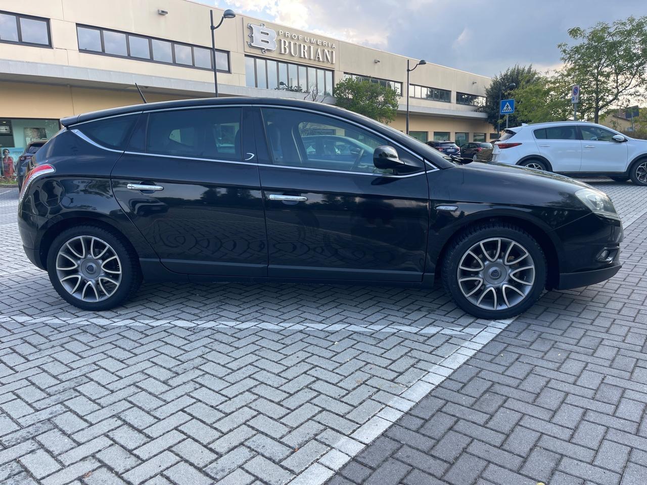 Lancia Delta 1.4 T-Jet 120 CV Platino Ecochic GPL