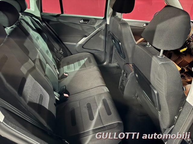 VOLKSWAGEN Tiguan 2.0 TDI 140CV tiptronic Sport 4MOTION