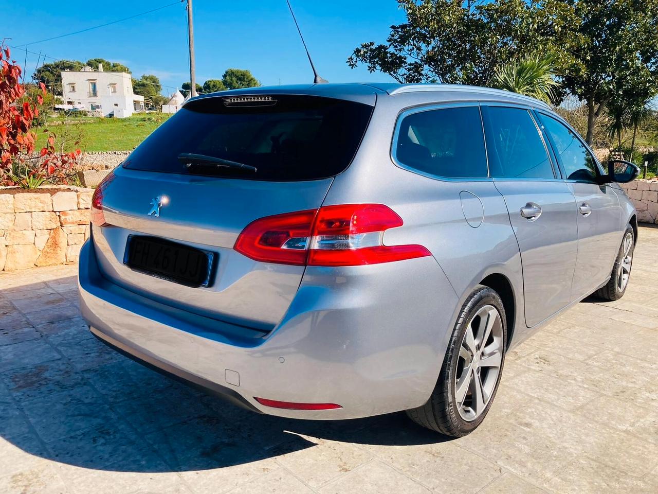 Peugeot 308 1.6 HDi - 130000km!! - 2017