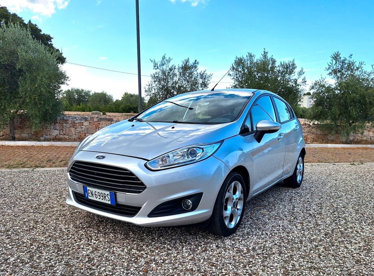 Ford Fiesta 1.4 5p. Bz.- GPL Titanium