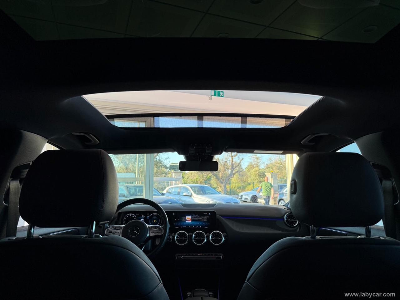 MERCEDES-BENZ GLA 200 d Automatic 4Matic Premium TETTO APRIBILE