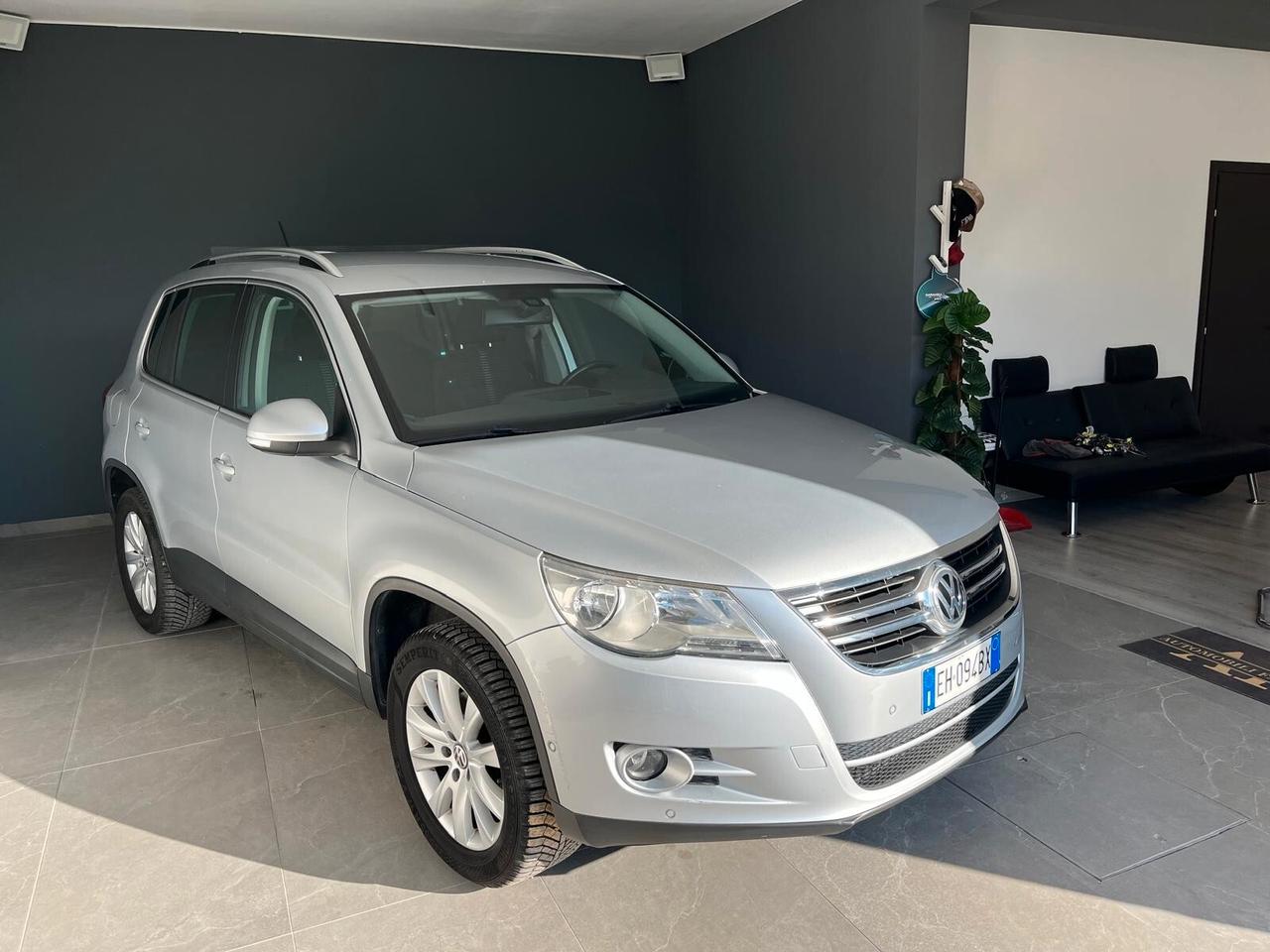 Volkswagen Tiguan 2.0 TDI DPF 4MOTION DSG Sport & Style