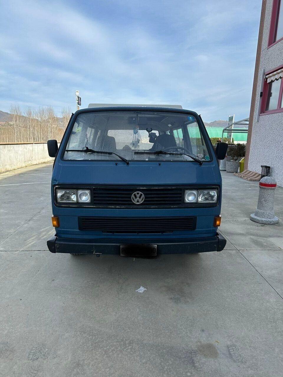 Volkswagen T3 MULTIVAN - 6 POSTI