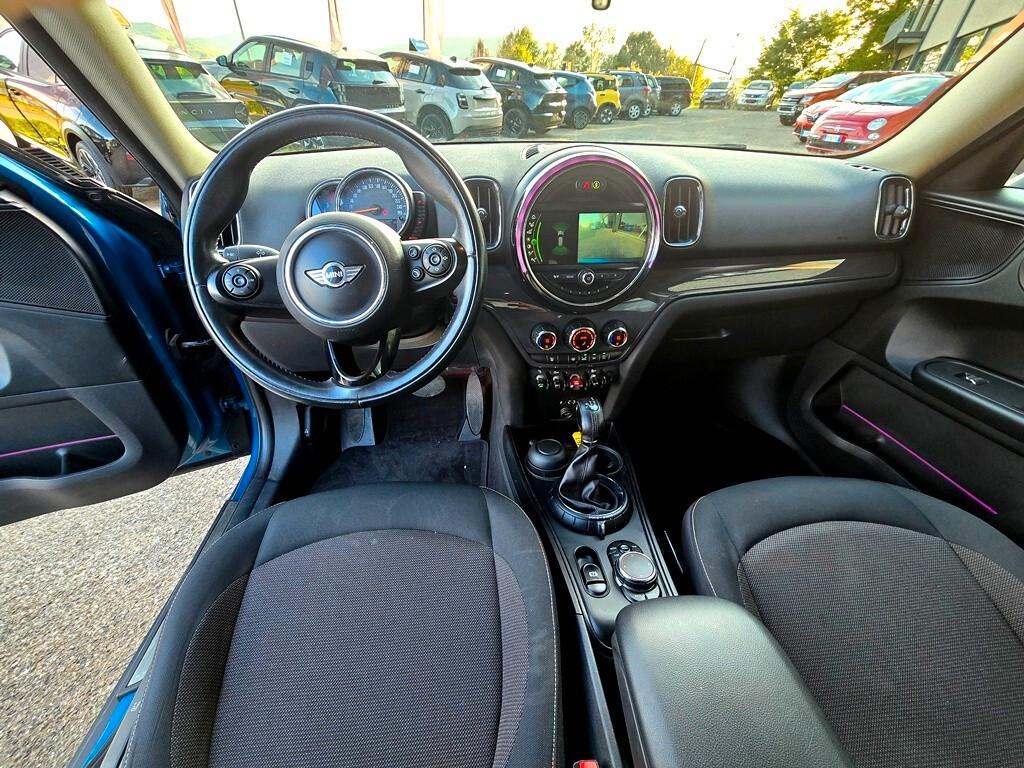 Mini Cooper D Countryman 2.0 HYPE PREMIERE EDITION