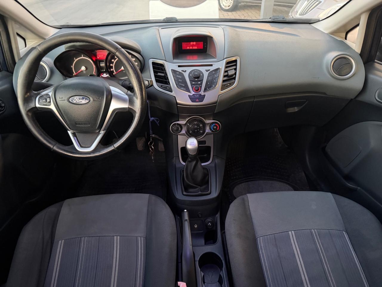 Ford FIESTA 1.4 DIESEL 2011
