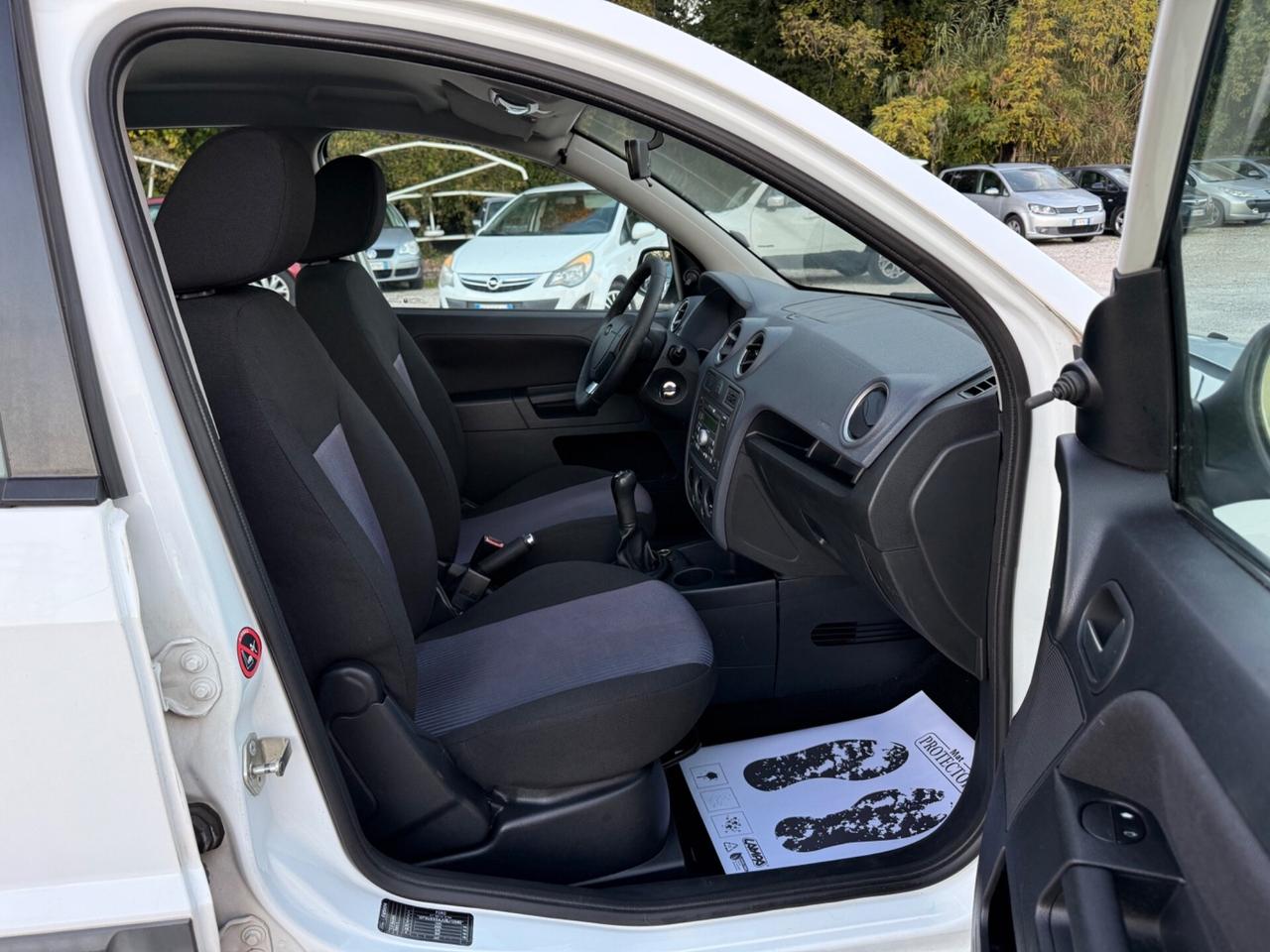 Ford Fusion 1.4 16V 5p. Garanzia