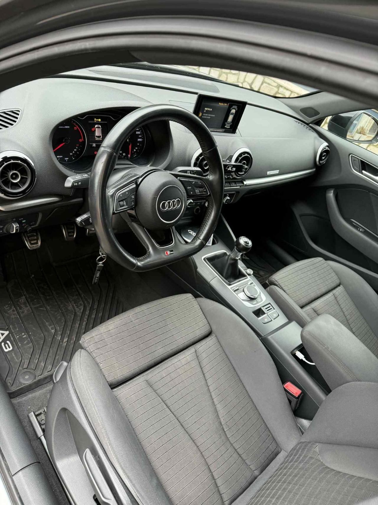 AUDI A3 SPB 1.6 CLEAN DIESEL QUATTRO EDITION 110cv PERFETTA