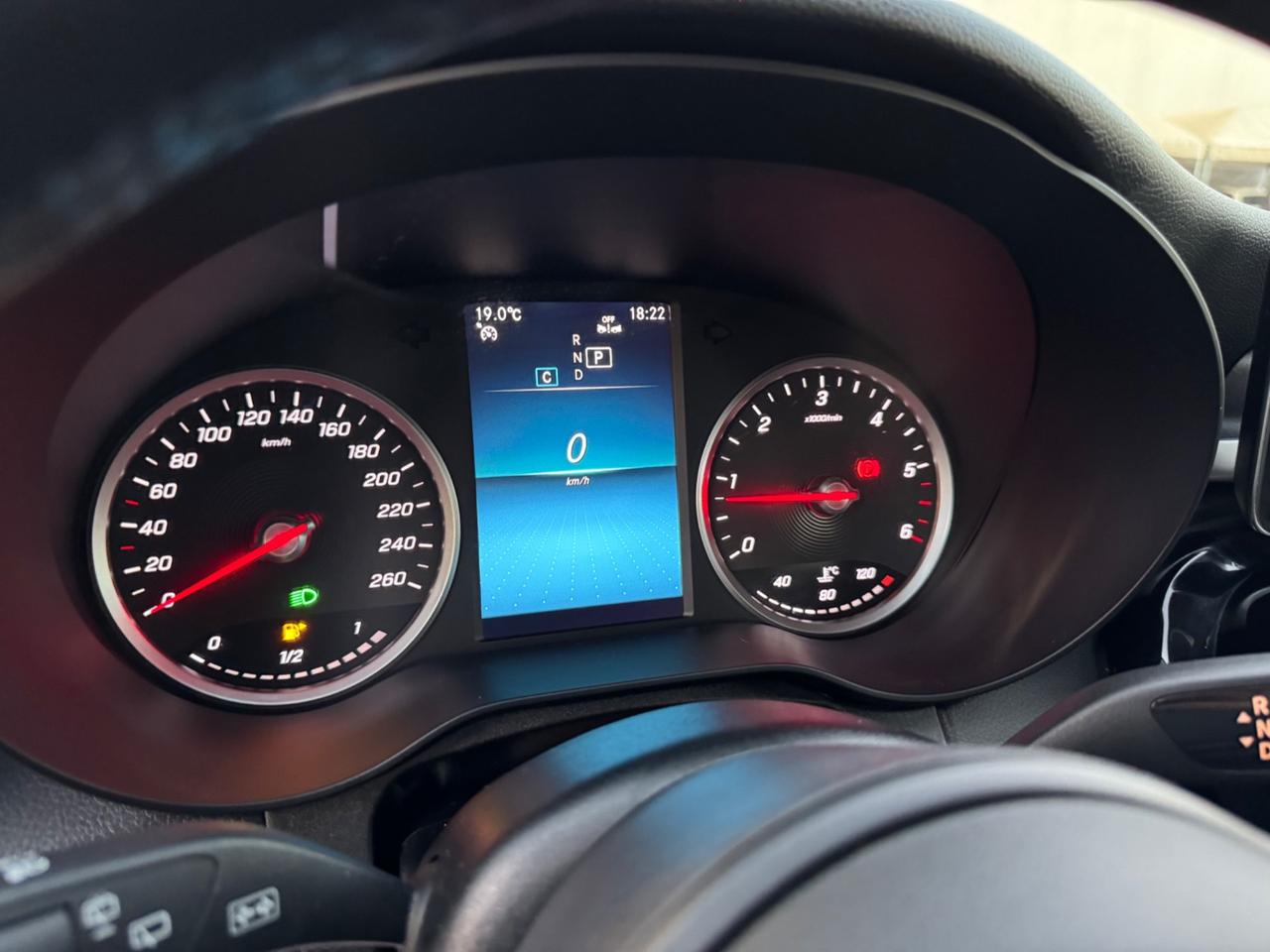 MERCEDES C200d S.W. Sport 160CV - Navi Led 17