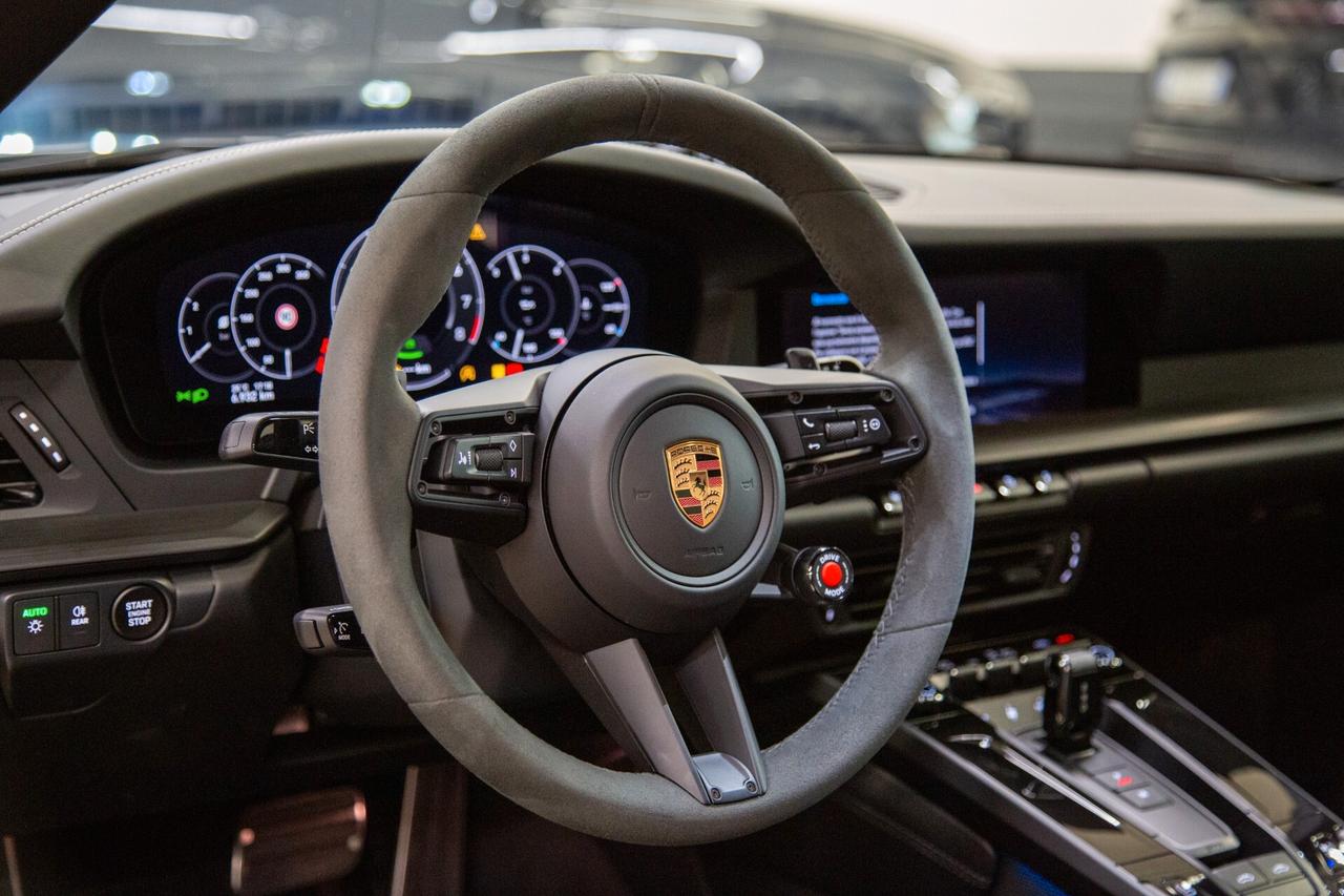 Porsche 992 Targa 4 GTS IVA ESPOSTA