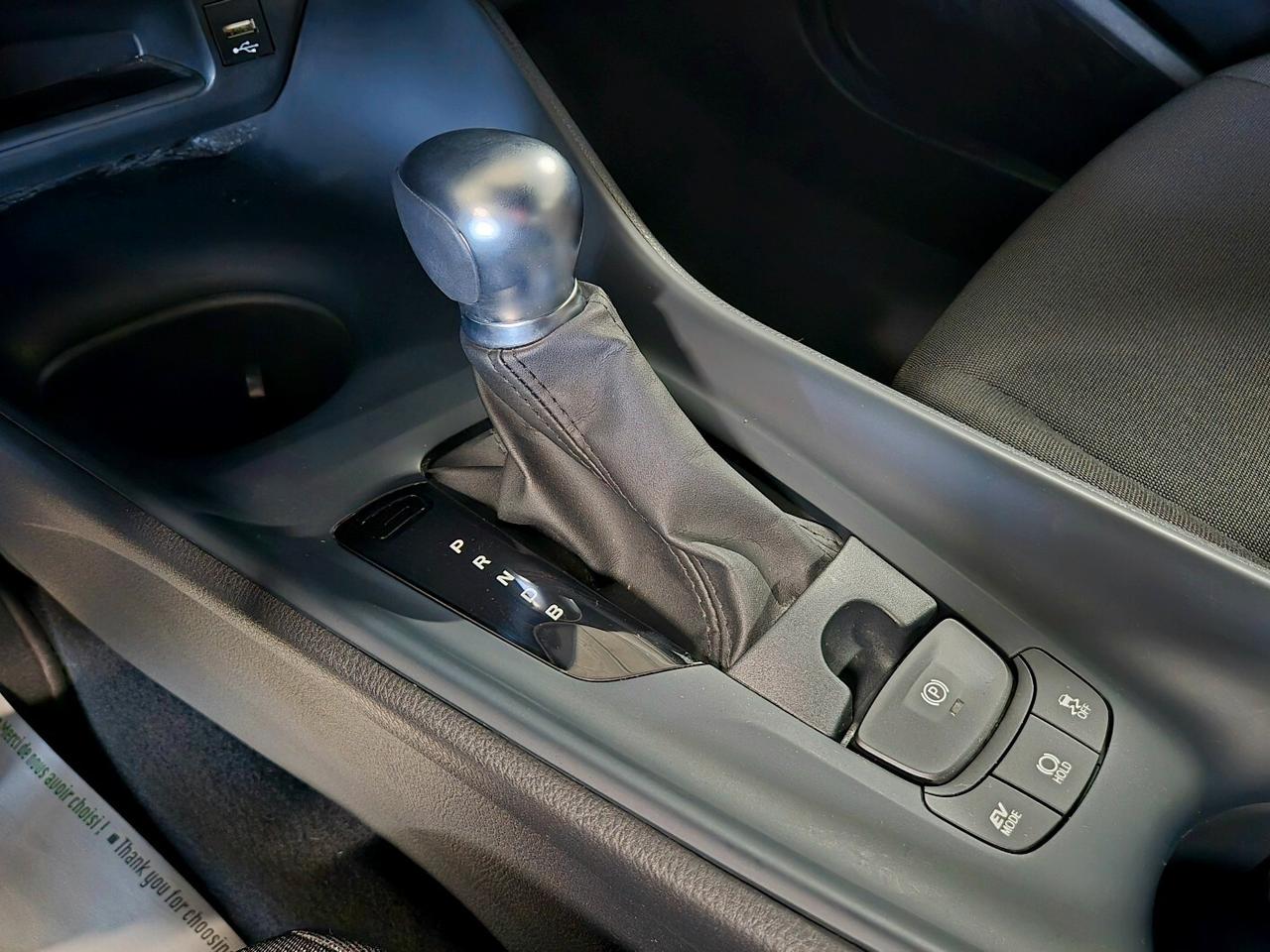 Toyota C-HR 1.8 Hybrid E-CVT Business