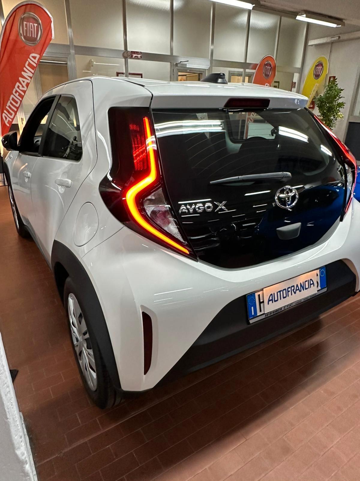 Toyota Aygo X 1.0 VVT-i 72 CV 5 porte Active S-CVT