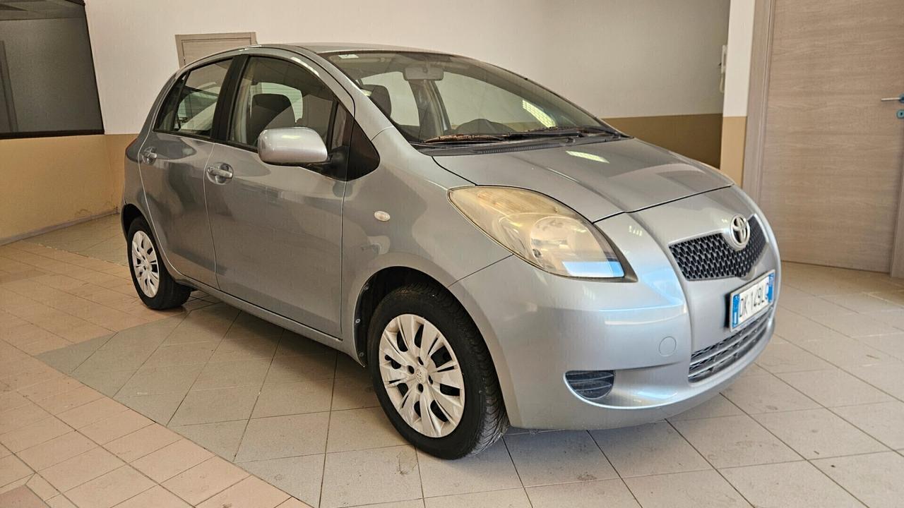 Toyota Aygo 1.0 12V VVT-i 5 porte